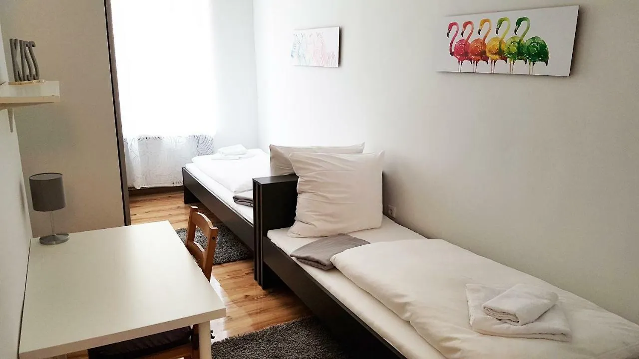 Cosy Apartment In Berlin, 3 Rooms